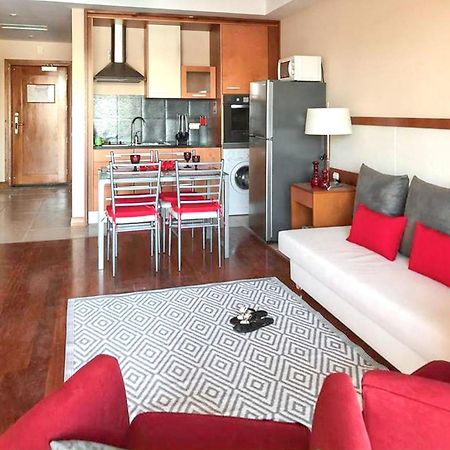 Charming Apartment In Estombar With Private Pool. Bagian luar foto