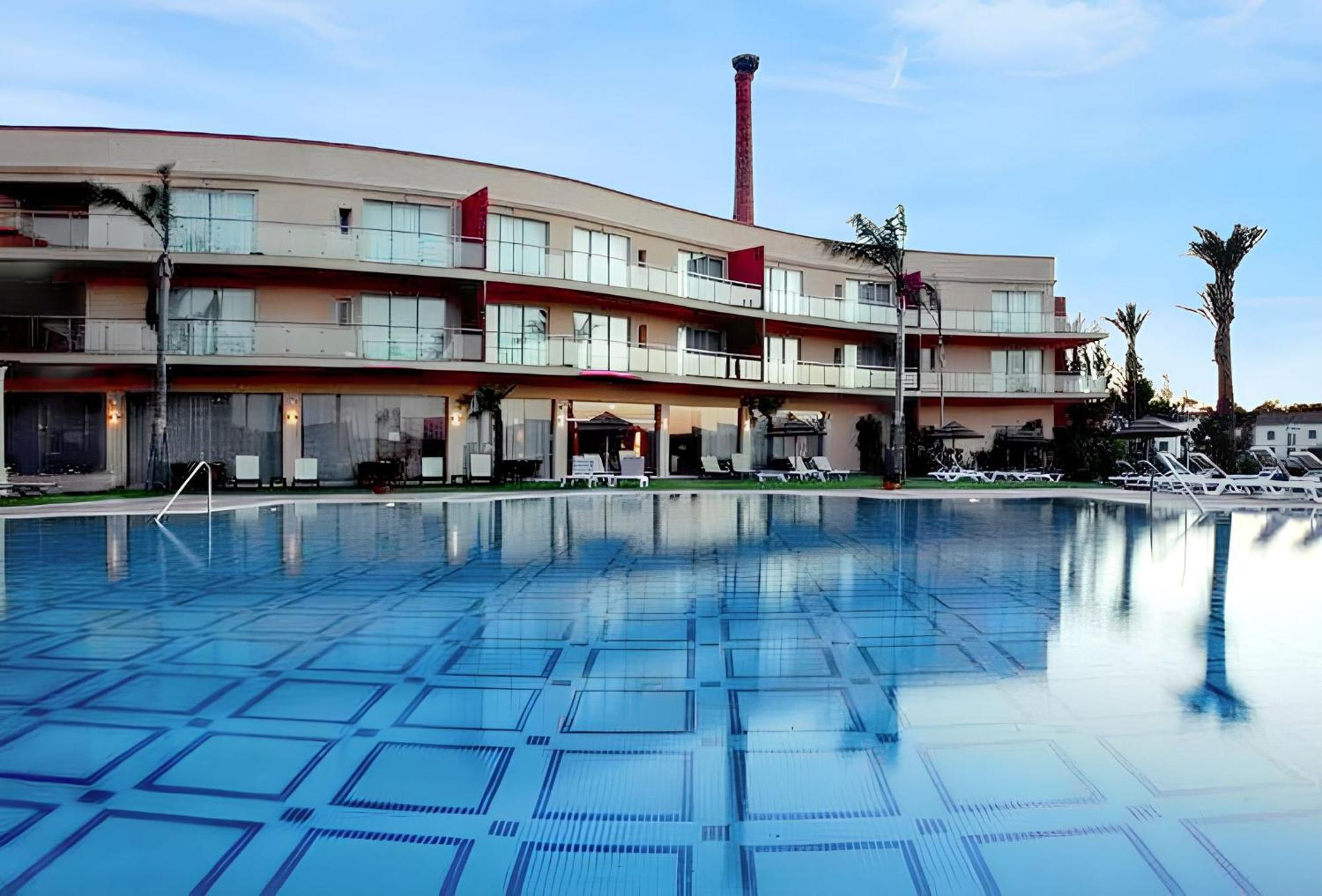 Charming Apartment In Estombar With Private Pool. Bagian luar foto