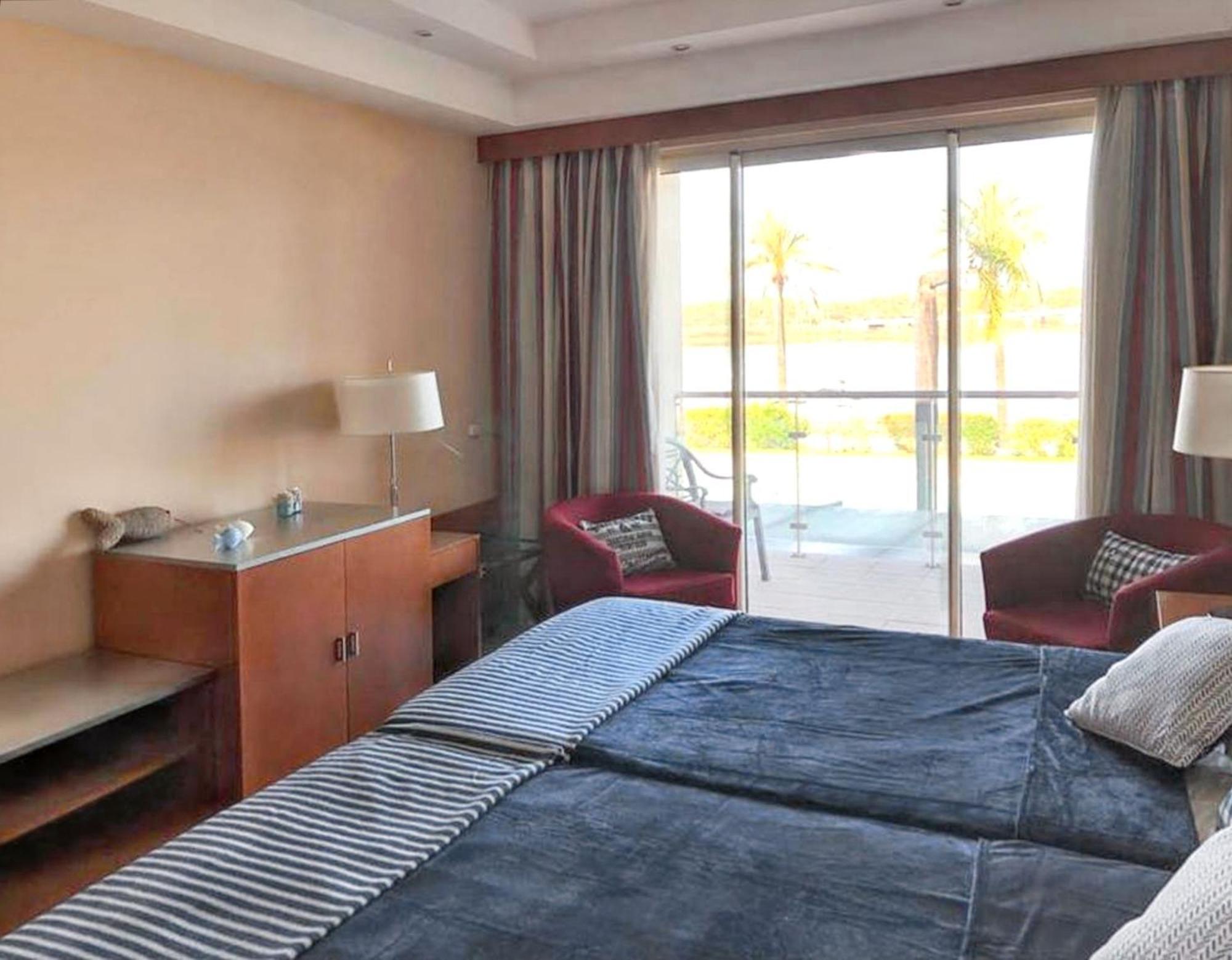 Charming Apartment In Estombar With Private Pool. Bagian luar foto